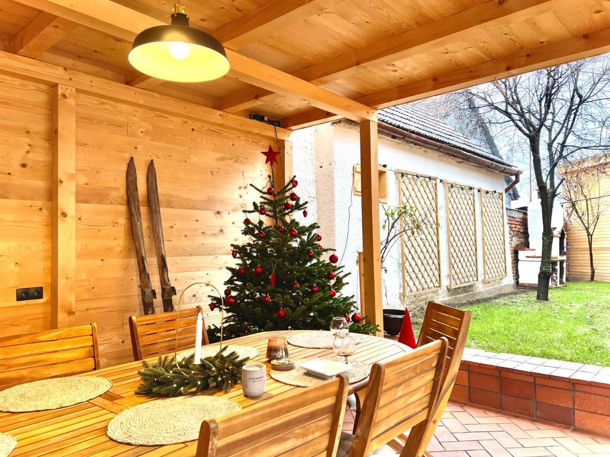 Victoria Gasthaus Rasnov - Charming Vacation House In Rasnov Exterior photo